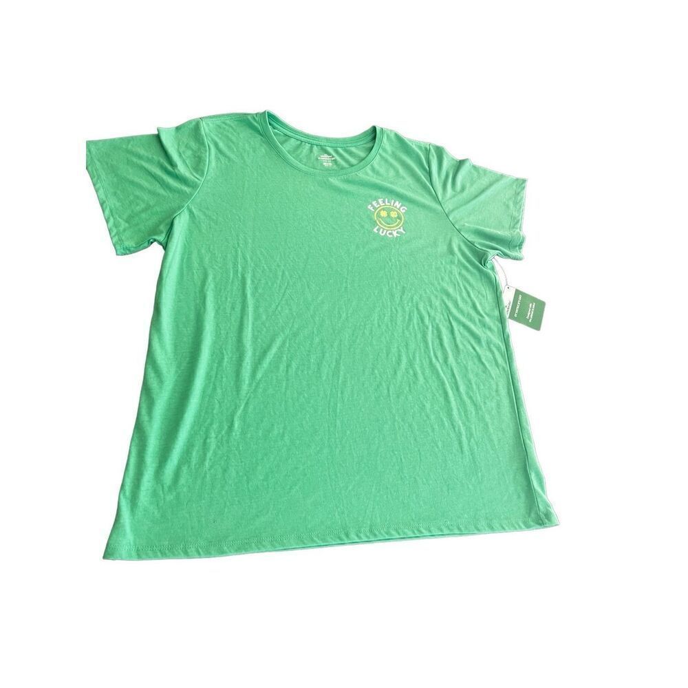 Celebrate St. Patrick Day FEELING LUCKY T-shirt Size XXXL